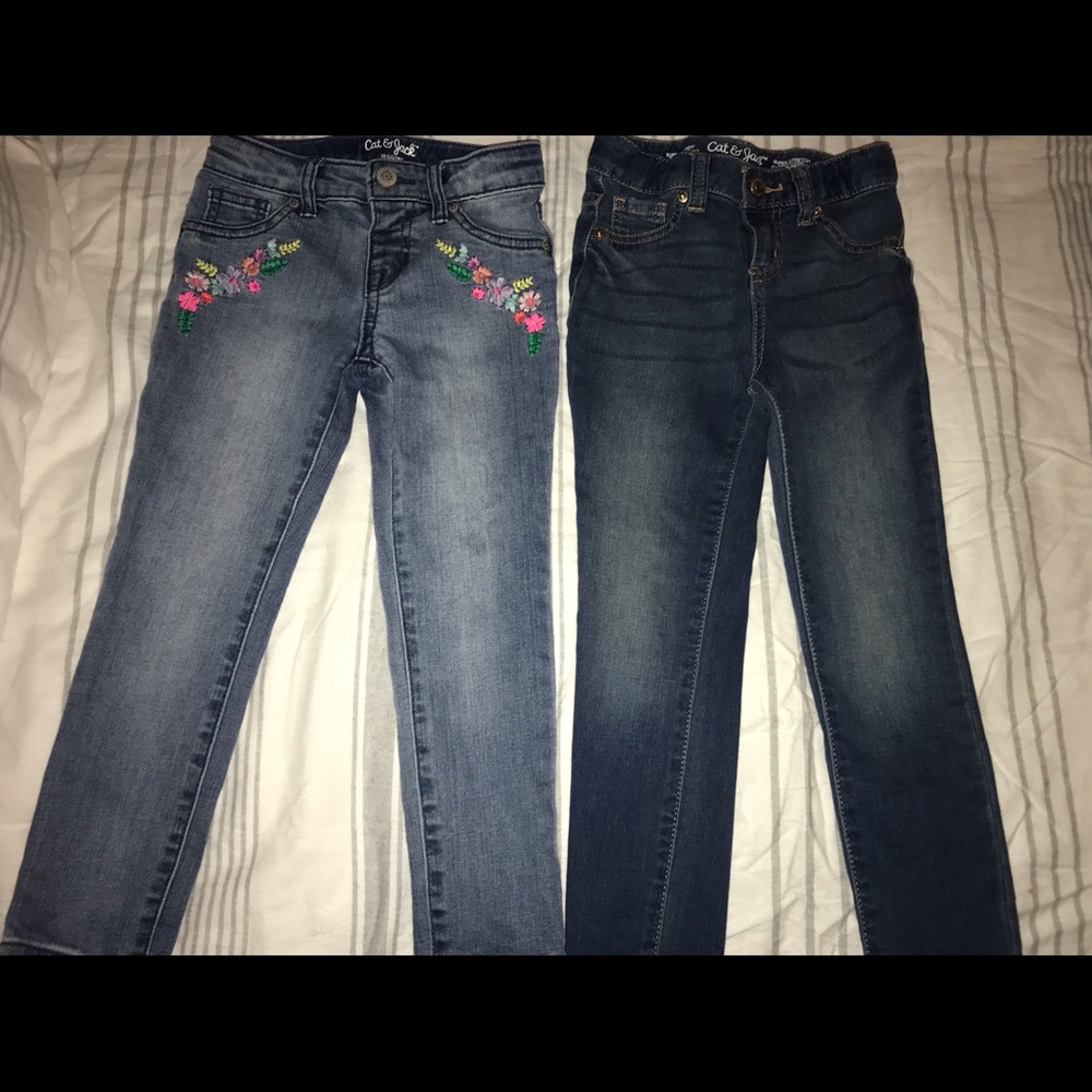 Girls jeans size 5 by Cat and Jack